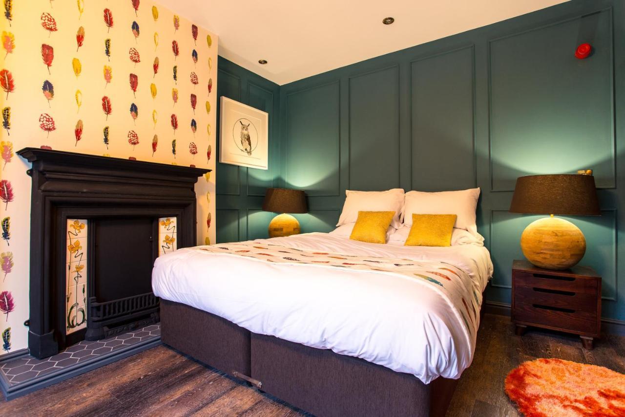 Eagle And Child, Ramsbottom Hotel บิวรี่ ภายนอก รูปภาพ